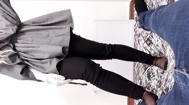 ما - لا- . ما- نم سوییچ ماشینم رو میخواست چون وقت ناخن داشت....(سناریو مکالمه فارسی)