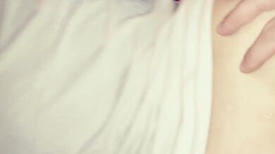 my roommate grabs my ass while i play ????