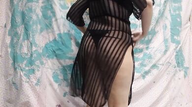 شرموطه عربيه راحت لعشيقها شقته ورقصتله ومتعت زبه اوي سكس عربي يهيج نار