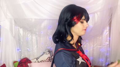 Fill a la Fill: Ryoku Swallows Gummy Bear Life Fibers Whole! FULL (Vore, Neck Swallowing)