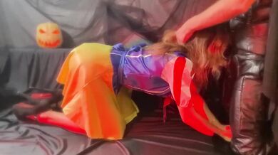 Count Trahula found Snow White in the castle and woke him up with a penis!