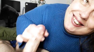 POV My BBW wife sucks my dick until I fill her mouth