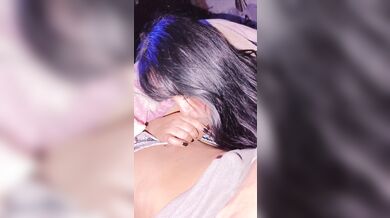 عاهرة كبيرة الحمار تمتصني