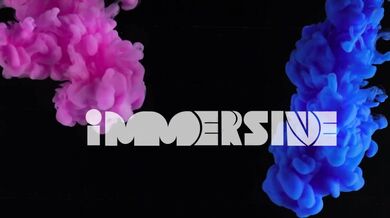 Pinturas corporais e sexo lesbico em um sonho surreal