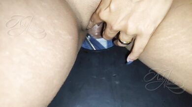 Fudeu com desconhecido no GloryHole da Freedom