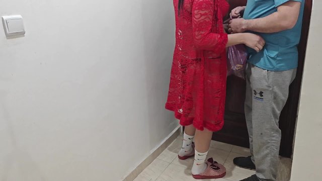 ???? جبت جارتي خرجت لي كانت مثيرة ???? كنت جاهلاً بشدتها رضيت بها