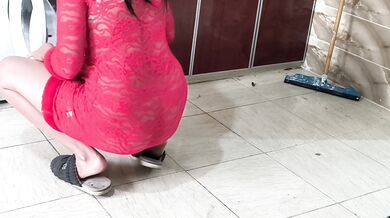 سكس عربي :شرموطة مغربية تتنك من زوجها في مطبخ????سكس مغربي نار????صوت واضح بدريجة المغربية ????