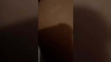 අල්ලපු ගෙදර නන්ගි නිදාගෙන ඉන්න කොට ගියා