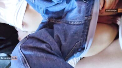 real homemade تلفنی شوهرم دروغ گفتم میرم لیزر و با دوس پسرم سکس کردیم که شوهرم تلفن کرد خیانت ایرانی