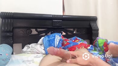 Lo vuelvo loco con mi oral y lo hago que se corra con mi culote