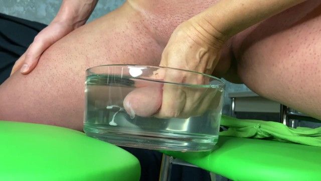 Best handjob in water sperm orgasm stepmom .