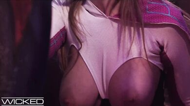 SPIDEYPOOL - Spiderman Eats And Fucks Gwen Stacy's Hot Pussy - Wicked