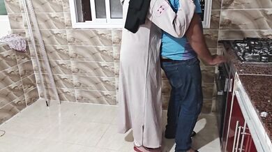 Moroccan jalaba hijab hardfuck ???????? كليانة مولات جلابة أو زيف مشيت نصايب ليها فران شداتني باش نحويها