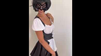 I’m a little maid ???? ????