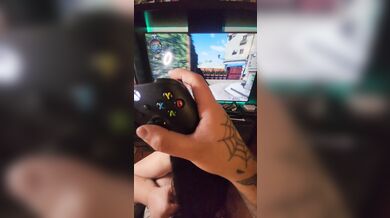 Goth gf reporting for booty while he plays the new call of duty (BO6)