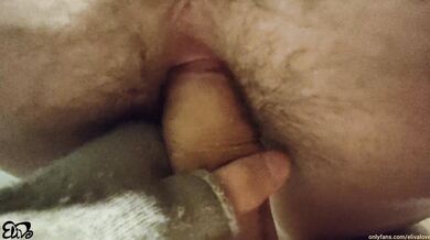 I catch him in the room while he does his own thing to fuck him - ElivaLove