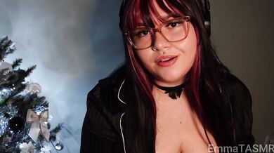 ASMR - BLOWJOB, HANDJOB, LICKING, DROOLING, SCHOOLGIRL RP | EmmaTASMR