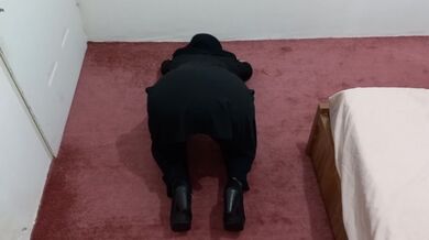 خانم معلم کس حشر به شاگردش کس میده (پر از حرفای سکسی و آه و ناله)