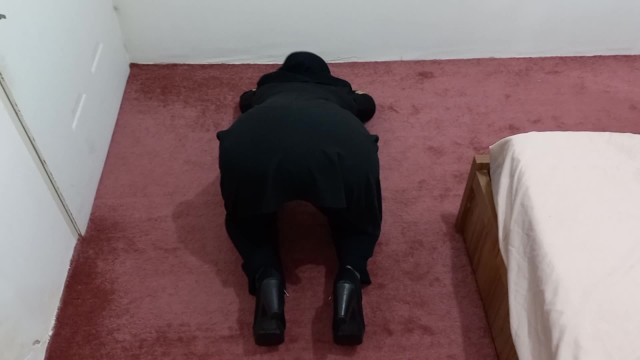 خانم معلم کس حشر به شاگردش کس میده (پر از حرفای سکسی و آه و ناله)