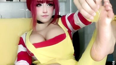 Camarera de MacDonalds es follada duro