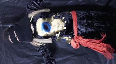 الراقصة المتناكة تتناك من جورج وتقوله دخل زبك فى كسى عايزة احس بزبك بيدخل فى كسى