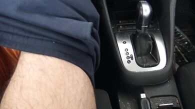 SYRIAN WOMAN HAS ROUGH CAR SEX IN GERMANY