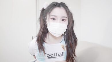 ponytail football babe gets fucked hard and cums on fat ass