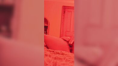 Pretty babe reaches an orgasm under neon lights