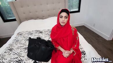 The One that Got Away! Hijab Sex with Sophia Leona