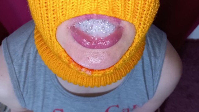 زن شوهر دار یه دل سیر کس میده و ساک میزنه آخرشم آب کیر قورت میده (کاملا داستانی و پر از حرفای سکسی