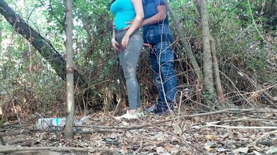 MAYA BLOWJOB HER LOVERمرتي مايا كمشت زب صاحبها وبلشت فيه مص ورضع وجابته ب تمها وع بزازها...اااح