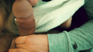 After lip filling I only managed to lick his big cock! He died of lust and gave me a lot of cum! Lil