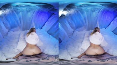 Mona Wales as NARNIA WHITE WITCH Fucks You With All Her Powers VR Porn