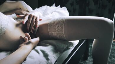 I fingered my friend's wife