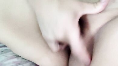 NAMORADA TAVA SE MASTURBANDO CHEGUEI BEM MA HORA PRA AJUDAR CREAMPIE
